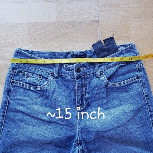 Tommy Hilfiger Capris Jeans - Picture 5 of 7